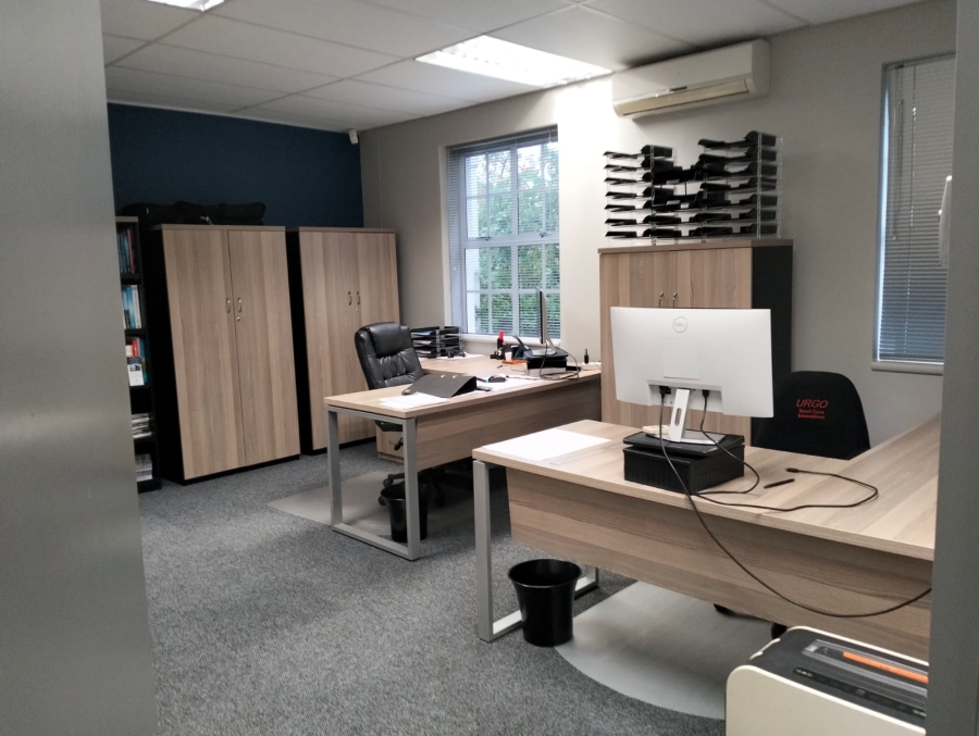 Commercial Property for Sale in Door De Kraal Western Cape